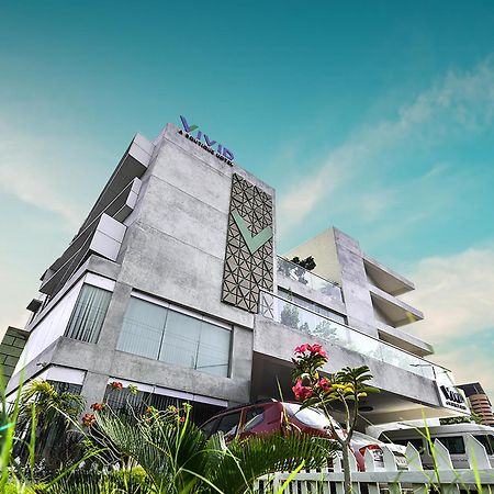 Vivid A Boutique Hotel Tiruchirappalli Ngoại thất bức ảnh