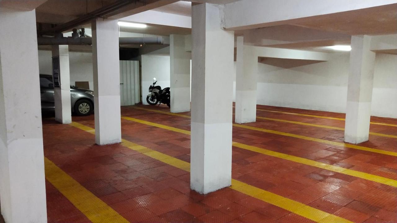 Vivid A Boutique Hotel Tiruchirappalli Ngoại thất bức ảnh