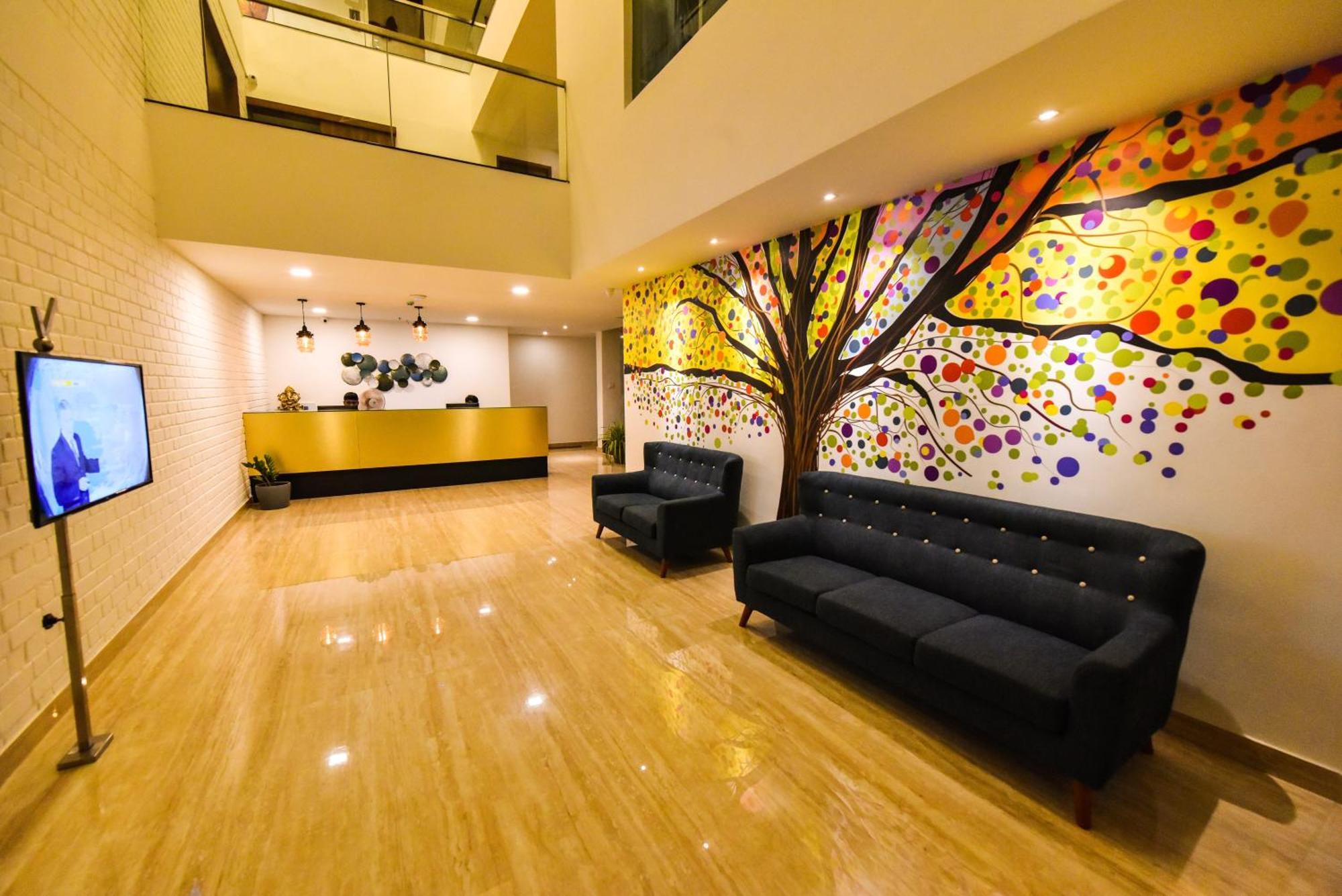 Vivid A Boutique Hotel Tiruchirappalli Ngoại thất bức ảnh