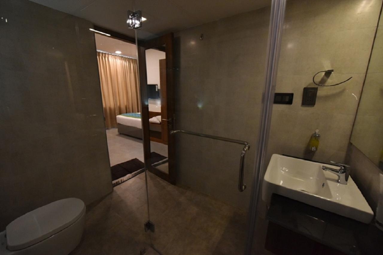 Vivid A Boutique Hotel Tiruchirappalli Ngoại thất bức ảnh